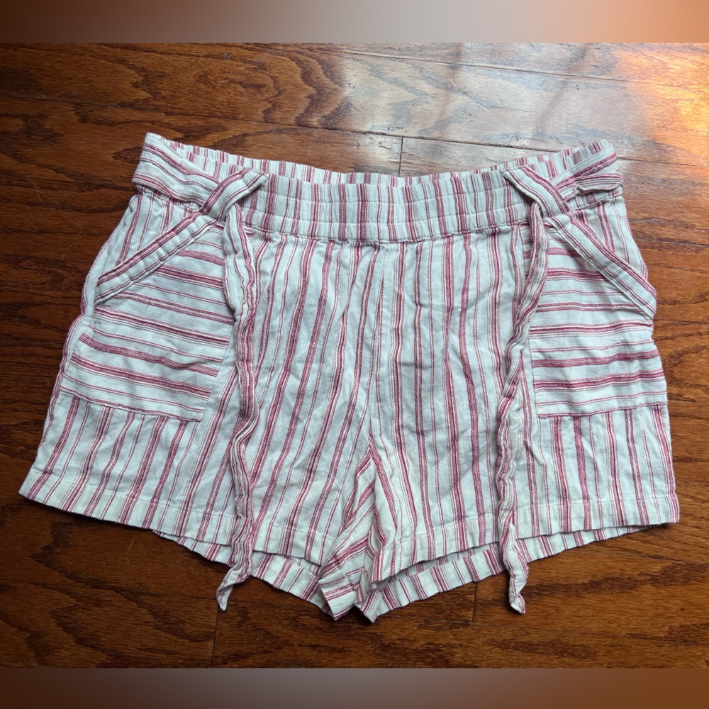Striped Drawstring Women's Bermuda Shorts - White & Red